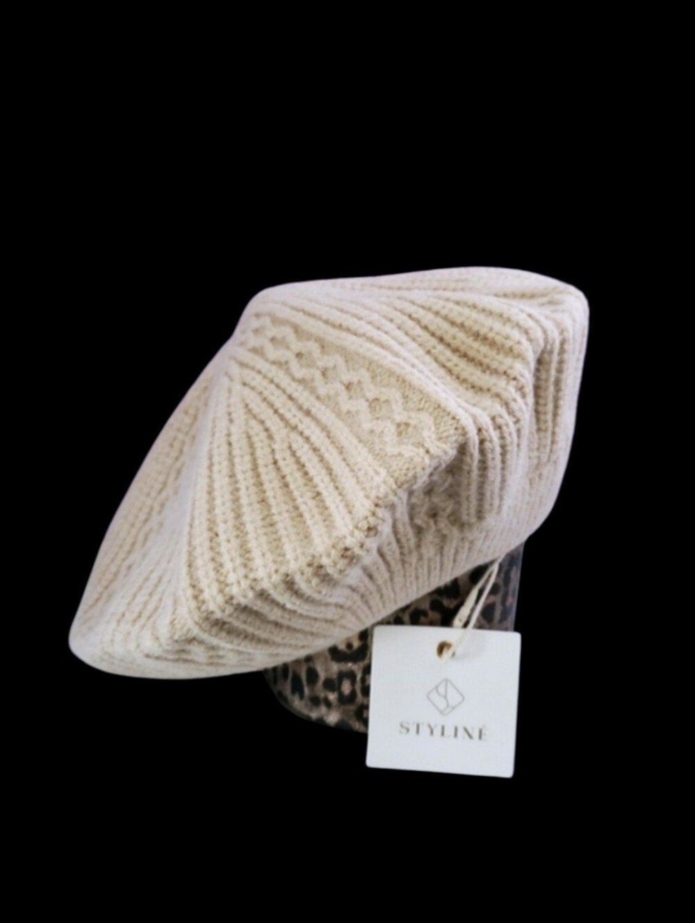 Solid Cream Beret